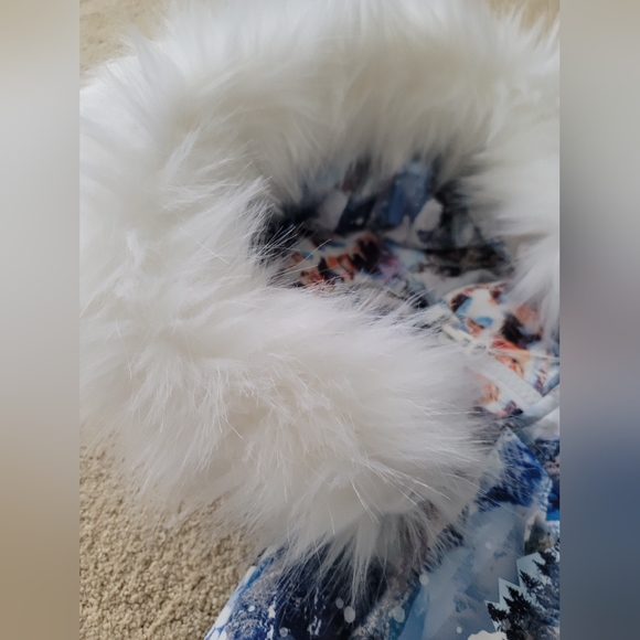 NWT Beautiful women's winter overall - Picture 10 of 16